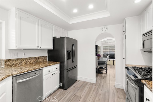5650 Harvest Way, Yorba Linda CA: https://media.crmls.org/medias/8b98cbea-f37b-4834-8a25-89aebce38c7b.jpg