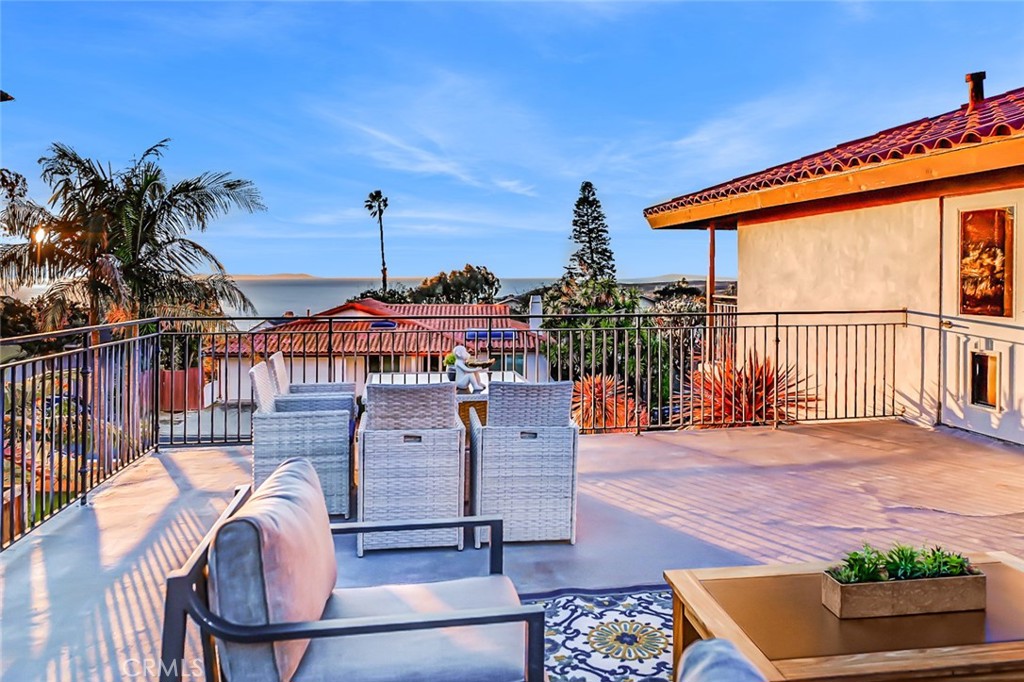 2870 Zell Drive
