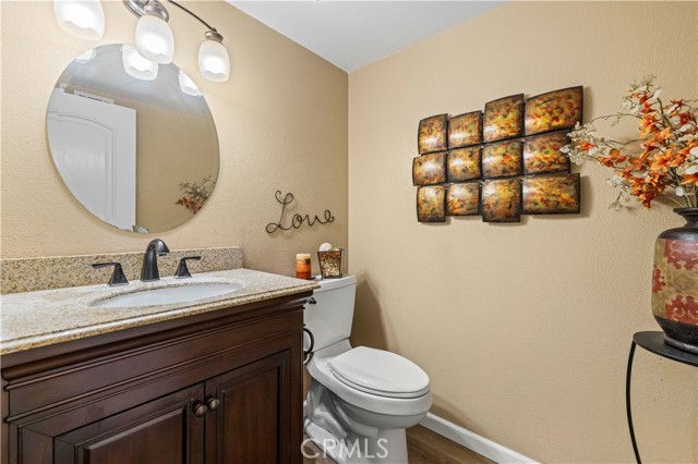 Detail Gallery Image 19 of 43 For 23668 via Delfina, Valencia,  CA 91355 - 4 Beds | 3 Baths