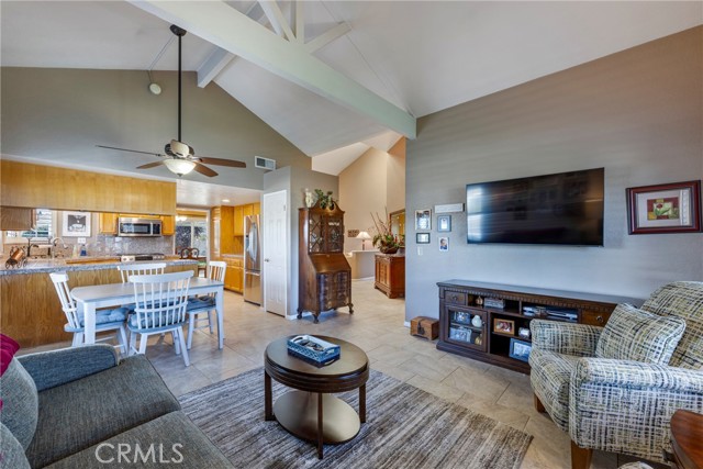 Detail Gallery Image 24 of 52 For 1894 Sunbury, Escondido,  CA 92026 - 3 Beds | 2 Baths