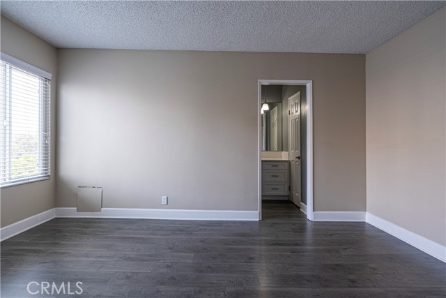 Detail Gallery Image 12 of 34 For 230 S Catalina Ave #303,  Redondo Beach,  CA 90277 - 2 Beds | 2 Baths