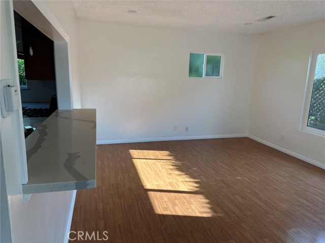 6136 Camellia Avenue, Temple City CA: https://media.crmls.org/medias/8b9b53b1-a30a-43d5-9fd9-5a0b41c8803f.jpg