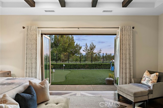 137 Sunset, Irvine CA: https://media.crmls.org/medias/8b9cc3c4-64b2-459d-bc8b-510d19f16eff.jpg