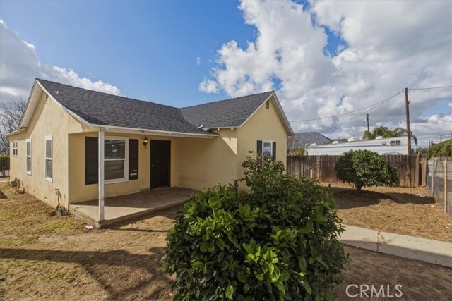 Detail Gallery Image 2 of 40 For 3383 Highland, Highland,  CA 92346 - – Beds | – Baths