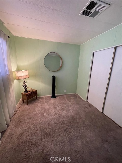 Detail Gallery Image 9 of 16 For 1025 S Riverside Ave #20,  Rialto,  CA 92376 - 3 Beds | 2 Baths