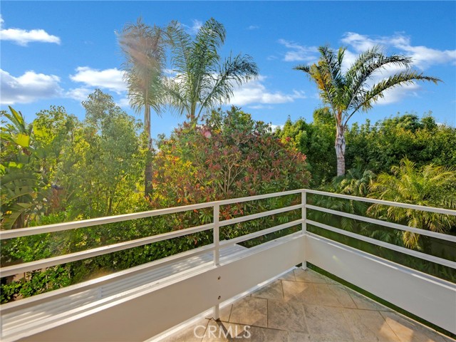125 Heath Meadow Place, Simi Valley CA: https://media.crmls.org/medias/8b9e16f0-1c93-4dd1-b88c-93da1b56246c.jpg