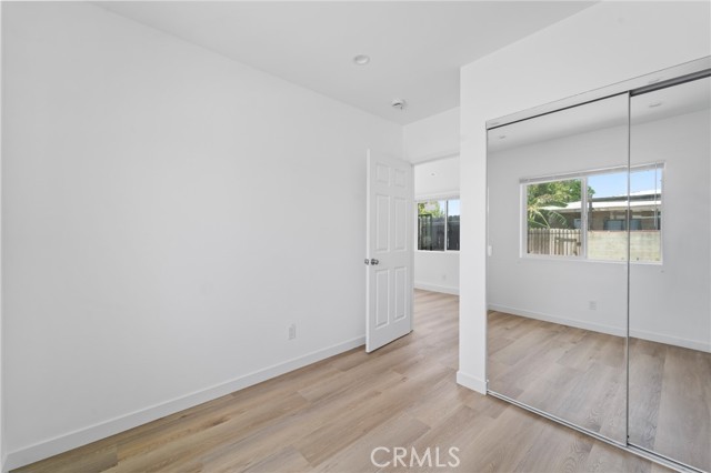 18656 Runnymede Street, Reseda CA: https://media.crmls.org/medias/8b9ebc76-9cee-4e7d-9074-8334fc18d31a.jpg