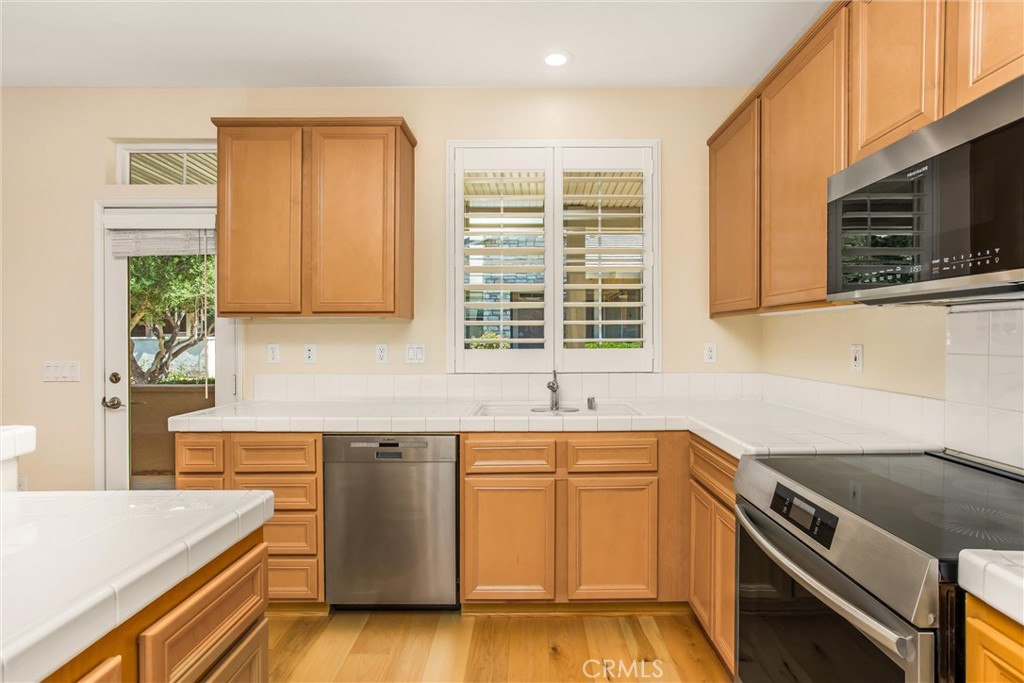 MLS #IG25216987 image #15