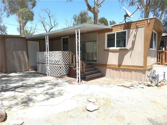 Detail Gallery Image 1 of 21 For 51063 29 Palms Hwy, Twentynine Palms,  CA 92256 - 2 Beds | 1 Baths