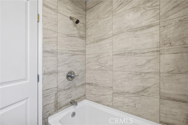 Detail Gallery Image 13 of 16 For 10523 Haas Ave, Los Angeles,  CA 90047 - 2 Beds | 1 Baths