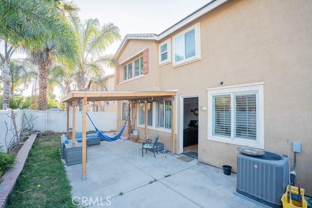 Detail Gallery Image 26 of 36 For 1894 Cefalu Ct, Riverside,  CA 92507 - 4 Beds | 2/1 Baths