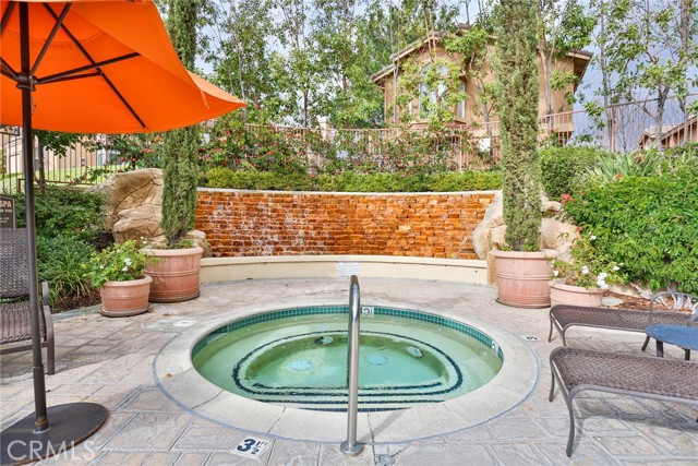 Detail Gallery Image 33 of 38 For 19431 Rue De Valore 35m,  Lake Forest,  CA 92610 - 2 Beds | 1 Baths