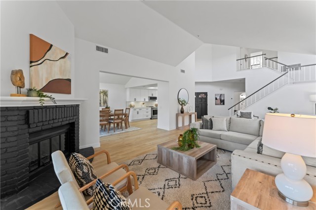 Detail Gallery Image 5 of 26 For 29092 Laurel Valley, Vista,  CA 92084 - 3 Beds | 2/1 Baths