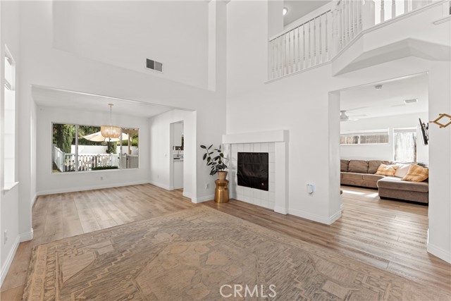 Detail Gallery Image 16 of 54 For 31582 Golden Lion, Temecula,  CA 92591 - 5 Beds | 3 Baths