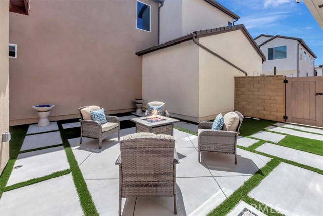 171 Junco, Irvine CA: https://media.crmls.org/medias/8ba2123a-8a45-4d63-a1de-ee9efe869bfe.jpg