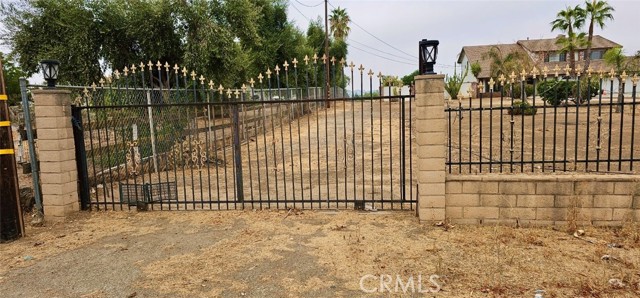 Detail Gallery Image 51 of 57 For 18281 Clark St, Perris,  CA 92570 - 4 Beds | 2/1 Baths