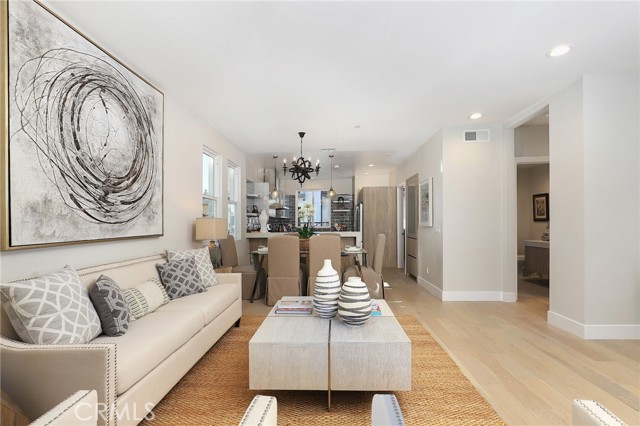 6 Bethpage Lane, Phillips Ranch CA: https://media.crmls.org/medias/8ba30a94-b09f-4afd-821f-270c0f7cbbcb.jpg