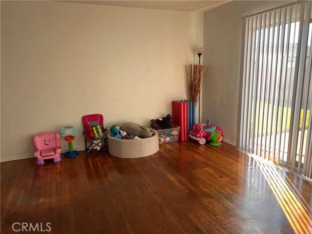 Detail Gallery Image 9 of 26 For 12919 Ruthelen St, Gardena,  CA 90249 - 4 Beds | 2 Baths