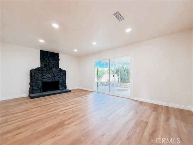 Detail Gallery Image 8 of 23 For 1634 Lantana, Pomona,  CA 91766 - 3 Beds | 2 Baths