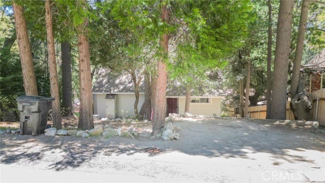 5965 Robin Oak Drive, Angelus Oaks, California 92305, 2 Bedrooms Bedrooms, ,1 BathroomBathrooms,Residential,For Sale,5965 Robin Oak Drive,CRSW24003794