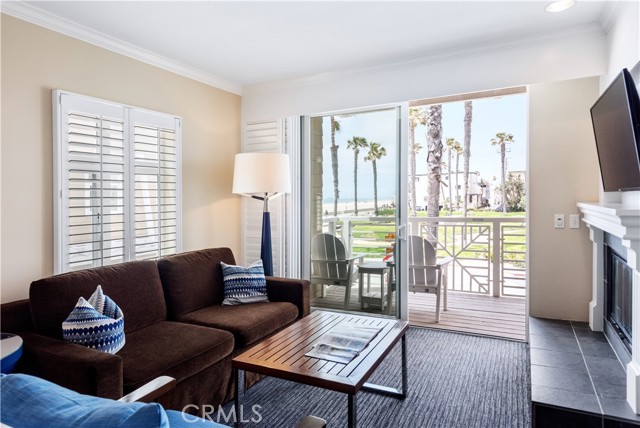 1300 The Strand, Hermosa Beach, California 90254, 1 Bedroom Bedrooms, ,1 BathroomBathrooms,Residential,Sold,The Strand,SB23083557