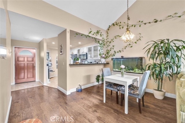 1875 W Falmouth Avenue, Anaheim CA: https://media.crmls.org/medias/8ba54005-343e-4856-9a25-37240fb692e3.jpg