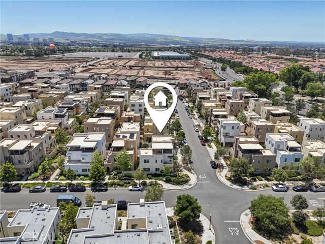 Detail Gallery Image 41 of 44 For 132 Interval, Irvine,  CA 92618 - 3 Beds | 2/2 Baths