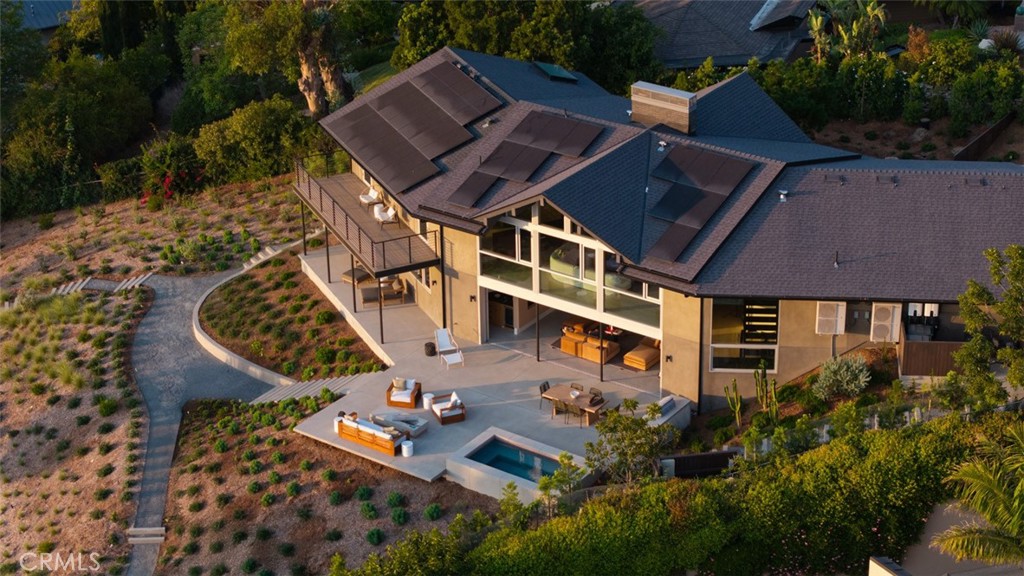 8ba5bec7 A21b 4e96 Bce2 B9f963da9671