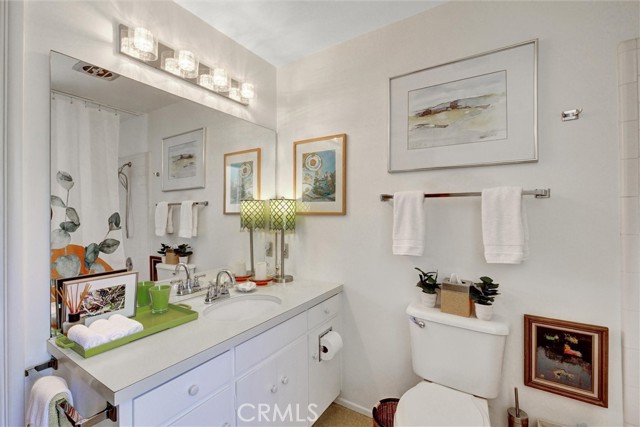 Detail Gallery Image 19 of 40 For 4161 via Padova, Claremont,  CA 91711 - 4 Beds | 3 Baths