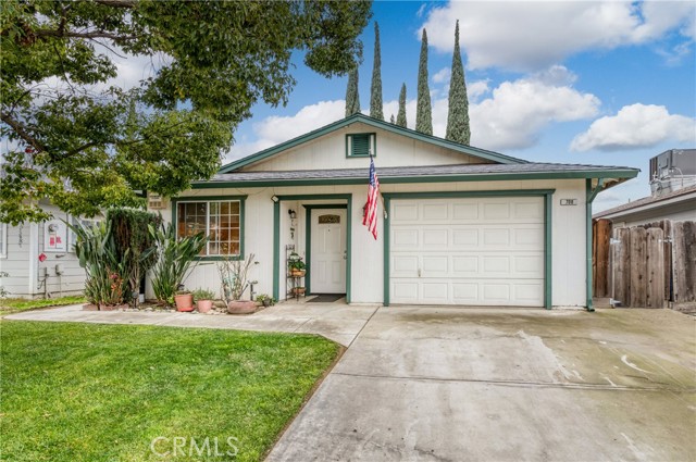Detail Gallery Image 1 of 1 For 708 Deerwood Ct, Madera,  CA 93637 - 3 Beds | 2 Baths