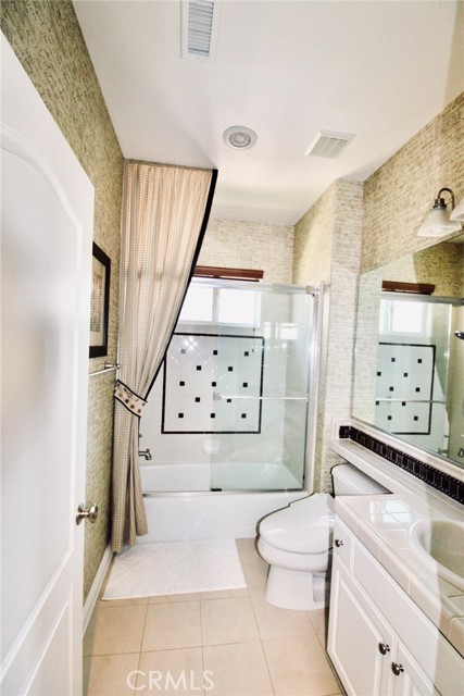 Detail Gallery Image 12 of 16 For 20424 via Sansovino, Los Angeles,  CA 91326 - 4 Beds | 4/1 Baths