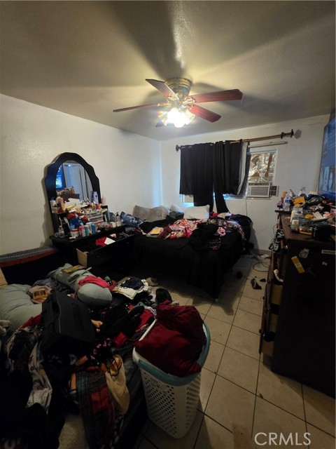 602 E Wilhelmina Street, Anaheim CA: https://media.crmls.org/medias/8ba75822-98e0-4c15-859f-9b72c850f0d3.jpg