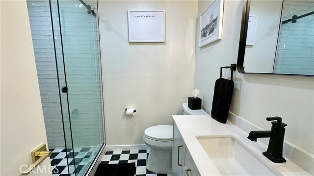 Detail Gallery Image 23 of 38 For 11467 Tampa Ave #154,  Porter Ranch,  CA 91326 - 3 Beds | 3 Baths