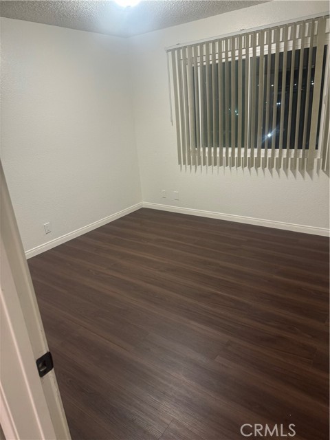 Detail Gallery Image 5 of 8 For 811 Java, Inglewood,  CA 90301 - 2 Beds | 2 Baths