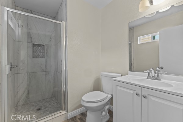 https://media.crmls.org/medias/8ba997fc-9fab-4d5d-bbb1-43dddc231519.jpg?preset=X-Large
