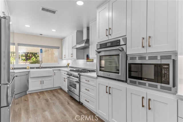 Detail Gallery Image 11 of 49 For 808 Pebble Beach Dr, Upland,  CA 91784 - 2 Beds | 2 Baths