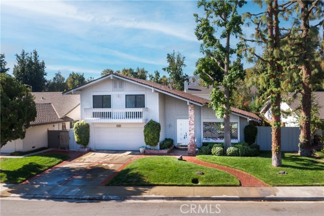 Detail Gallery Image 1 of 54 For 23910 via Copeta, Valencia,  CA 91355 - 4 Beds | 2/1 Baths