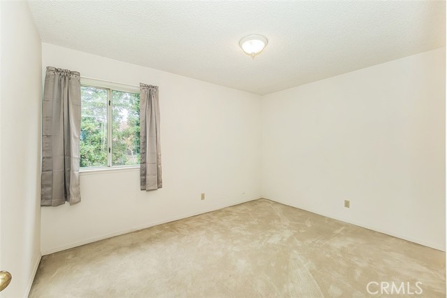 Detail Gallery Image 29 of 44 For 9659 N Shenandoah, Fresno,  CA 93720 - 3 Beds | 3 Baths