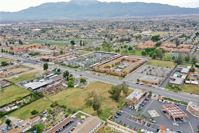 Detail Gallery Image 15 of 19 For 16635 Arrow Bld, Fontana,  CA 92335 - – Beds | – Baths
