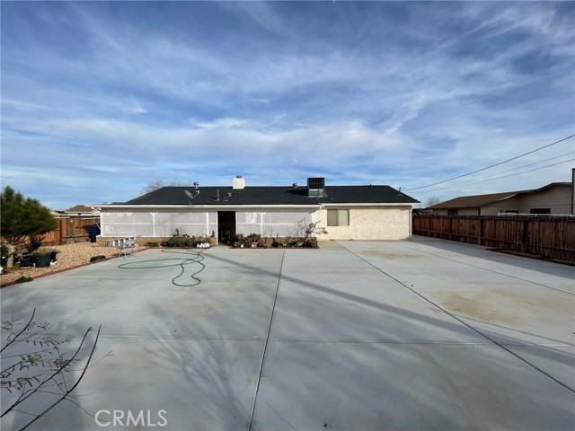 Detail Gallery Image 15 of 18 For 20601 Medio St, California City,  CA 93505 - 3 Beds | 2 Baths