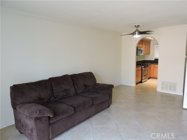 1295 N Kraemer Boulevard, Placentia CA: https://media.crmls.org/medias/8bab827d-0d36-4961-9a09-df596e5b4a40.jpg