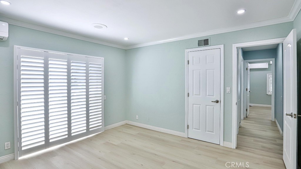 MLS #OC25233956 image #22