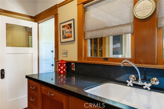 Detail Gallery Image 13 of 39 For 155 N Cleveland St, Orange,  CA 92866 - 4 Beds | 2 Baths