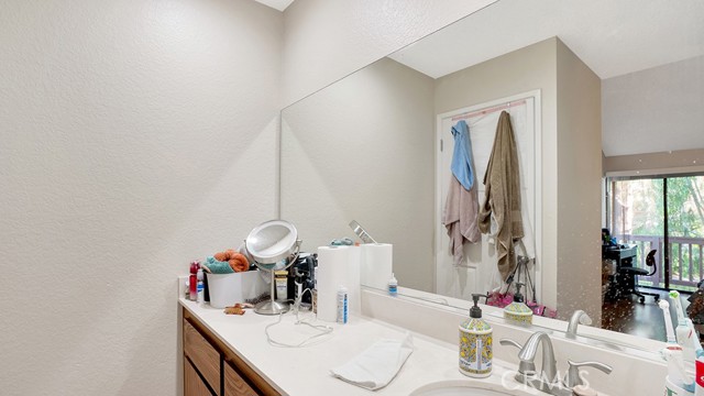 Detail Gallery Image 12 of 19 For 26701 Quail Creek #146,  Laguna Hills,  CA 92656 - 2 Beds | 2 Baths