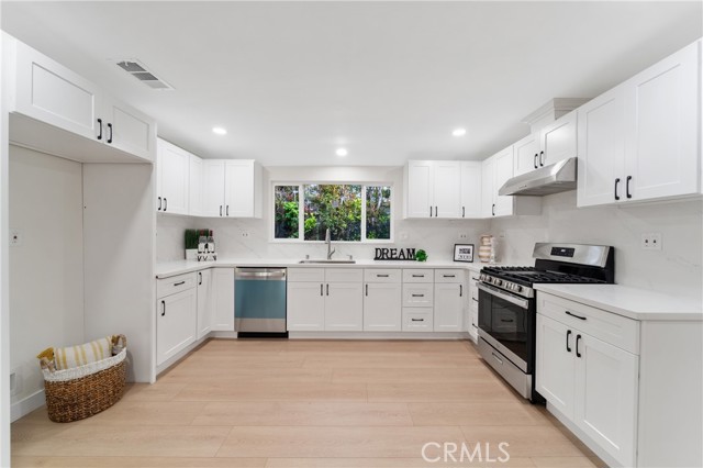 Image 5 of 24 For 3445 Tilden Avenue