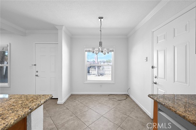 Detail Gallery Image 11 of 53 For 426 Grant St, Oceanside,  CA 92054 - 8 Beds | 6 Baths