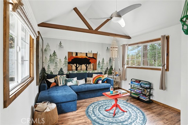 24990 Marion Ridge Drive, Idyllwild CA: https://media.crmls.org/medias/8baef825-ed80-461b-8783-b6cc8aea3fef.jpg