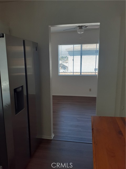 Detail Gallery Image 9 of 18 For 2331 S Grand Ave #3,  San Pedro,  CA 90731 - 2 Beds | 1 Baths