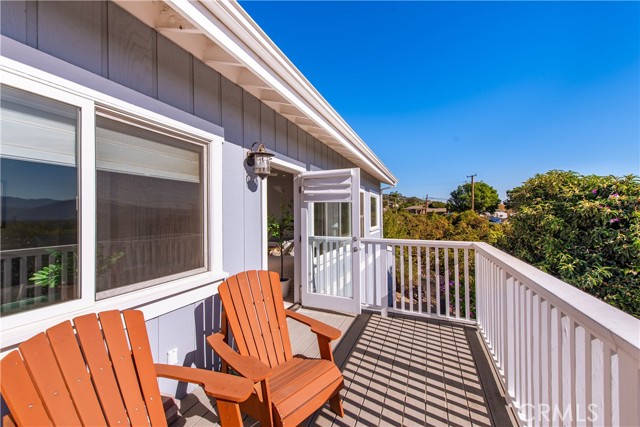 2102 Buena Vista Drive, Camarillo CA: https://media.crmls.org/medias/8bb00660-1c68-4110-9323-2b740b82fcfb.jpg