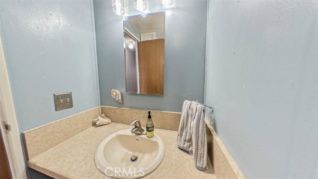 Detail Gallery Image 17 of 19 For 14272 Hoover St #93,  Westminster,  CA 92683 - 2 Beds | 2 Baths